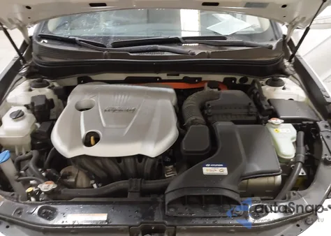 2012 Hyundai Sonata Hybrid from USA, damaged, VIN KMHEC4A46CA040485